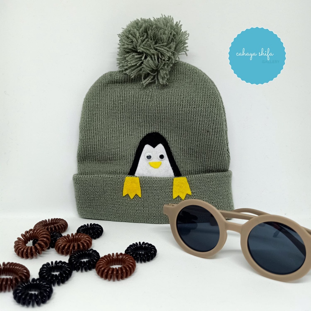 KUPLUK ANAK BAYI MOTIF PENGUIN / KUPLUK TOPI BEANIE HAT MOTIF PENGUIN