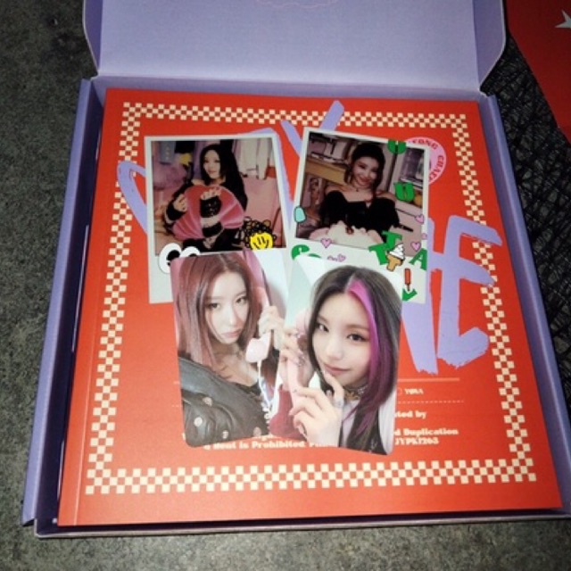 UNSEALED ITZY CRAZY IN LOVE LOCO ALBUM YEJI PHOTOCARD OFFICIAL