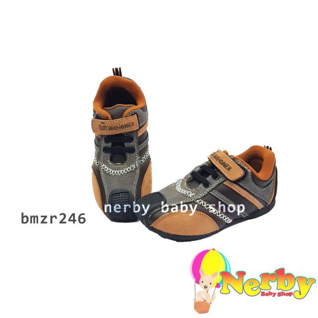SALEEE  Sepatu baby millioner