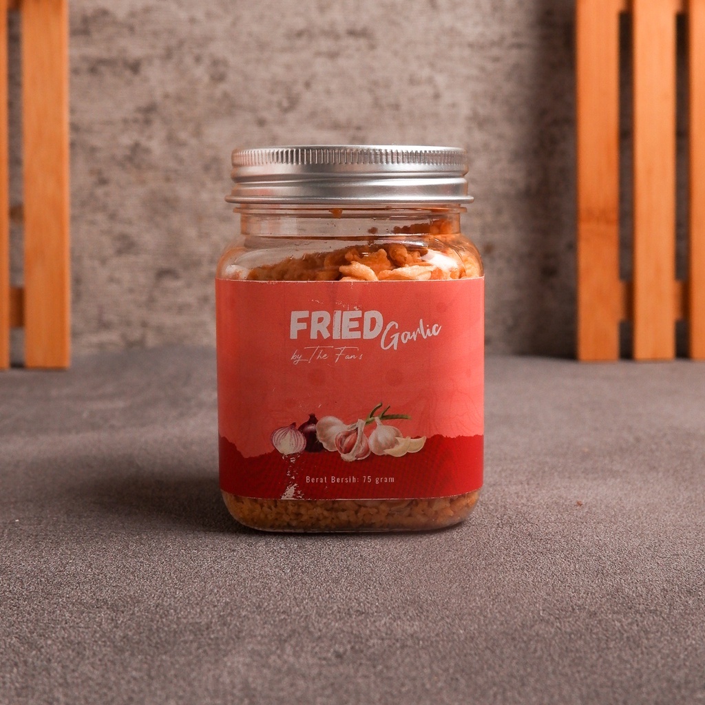 

Bawang Putih Goreng Cincang 75 gram / Minced Fried Garlic by The Fan's Kitchen