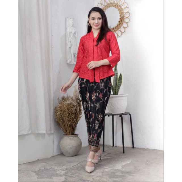 kebaya encim/kebaya kutubaru/kebaya moderen