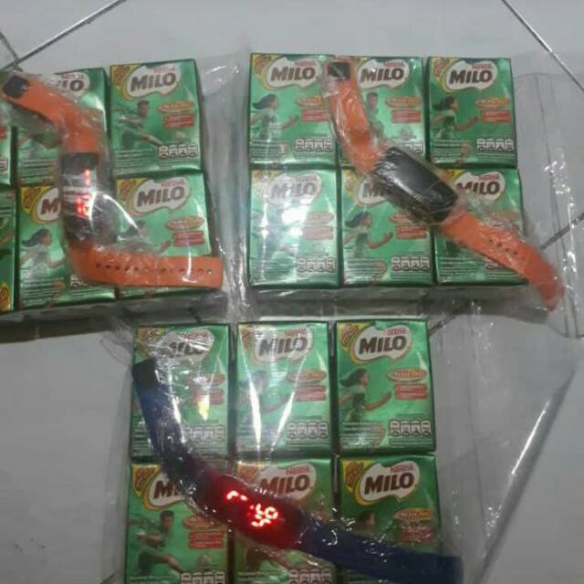 

Milo hadiah jam tangan