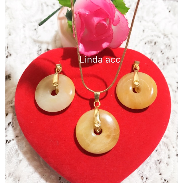 liontin batu giok asli dan kalung giok