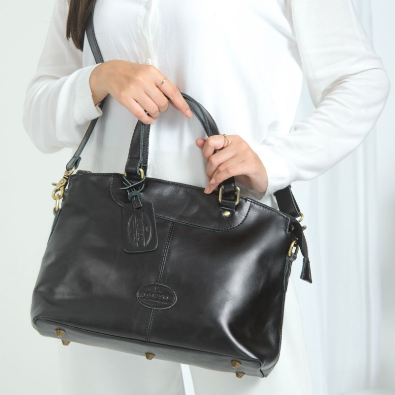 NEW !! TAS WANITA SELEMPANG DAN JIJNJING FELICIA BAHAN KULIT SAPI  PULL UP - GRATIS GRAVIR NAMA DI GANTUNGAN TAS