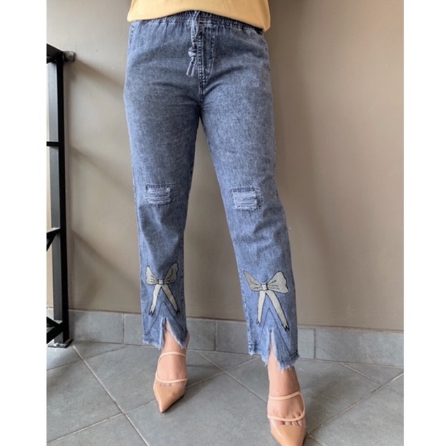 SOFT JEANS BORDIR PITA || CELANA JEANS WANITA