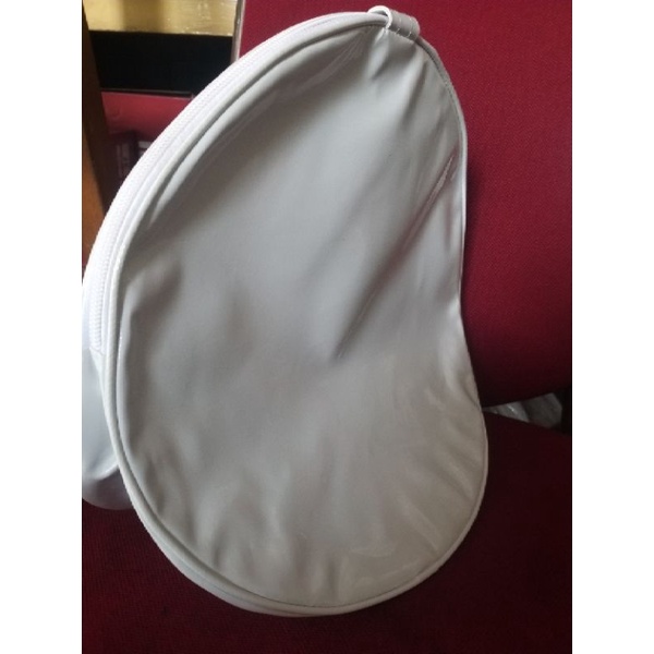 sarung pet putih polos-kotak pet-sarung pet