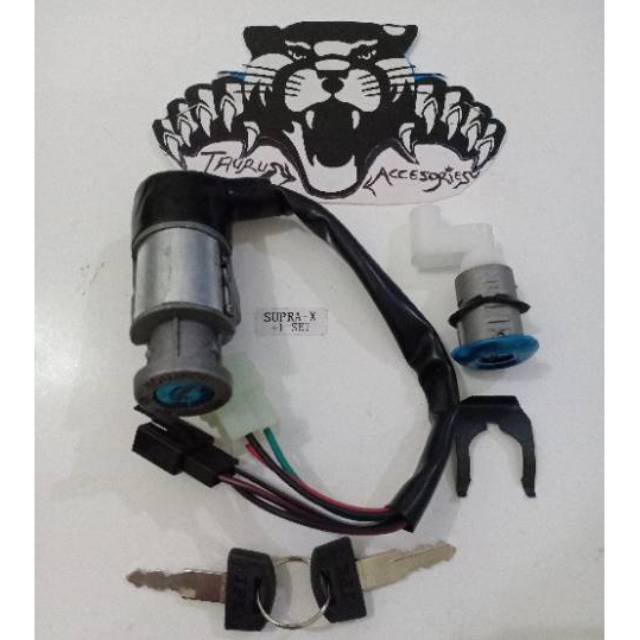 KUNCI KONTAK SET SUPRA X/SUPRA FIT/ PLUS KUNCI JOK DEPAN BELAKANG-1