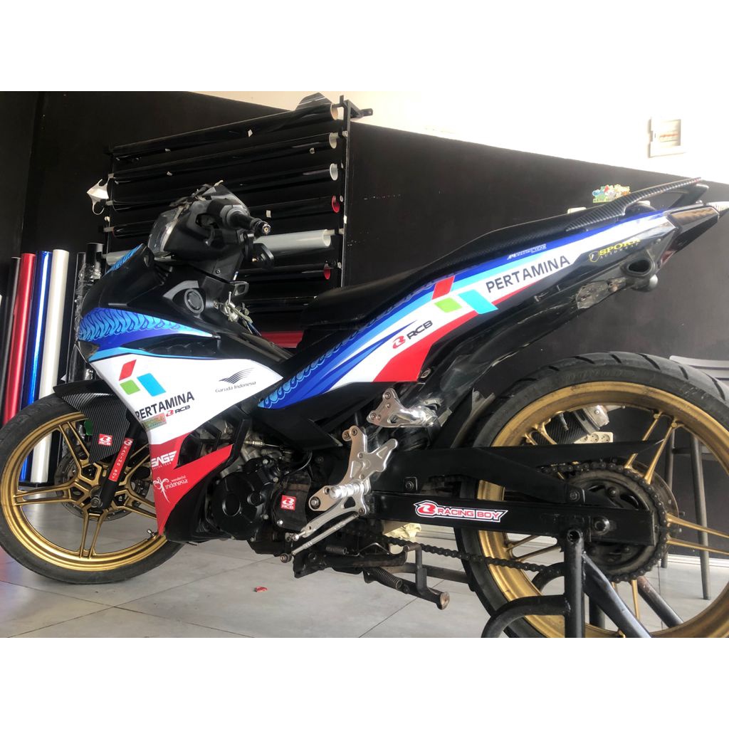 Decal MX King Mandalika Racing Team