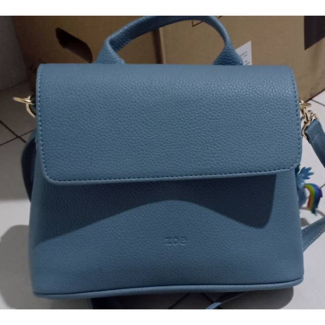 Tas wanita merk Zoe