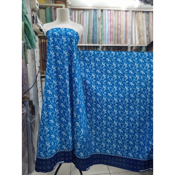 kain batik katun warna dasar biru