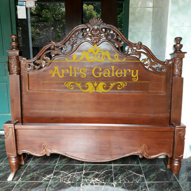 Tempat tidur dipan ukir jepara kayu jati