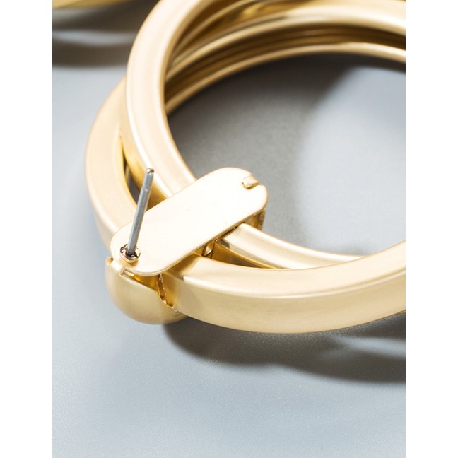 LRC Anting Tusuk Fashion Yajin Metallic Glossy Geometric Round Earrings D44116