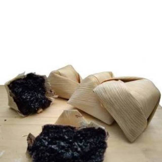 Wajit Asli Cililin Ketan Hitam 2 Bungkus Isi 16 Shopee Indonesia