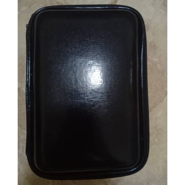 

PRELOVED smiggle like tepak pensil/pensil case hitam polos