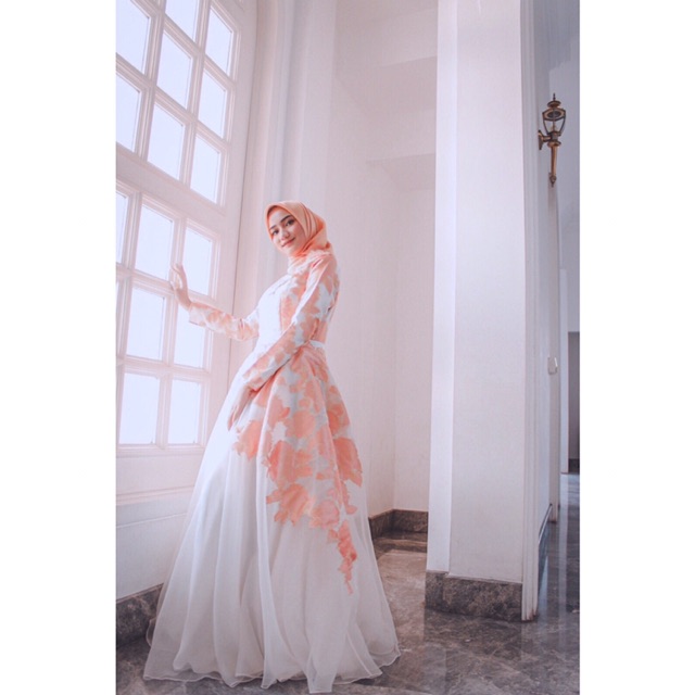 Jual Rugi Magnolia Peach Dress By Ayu Dyah Andari Shopee Indonesia