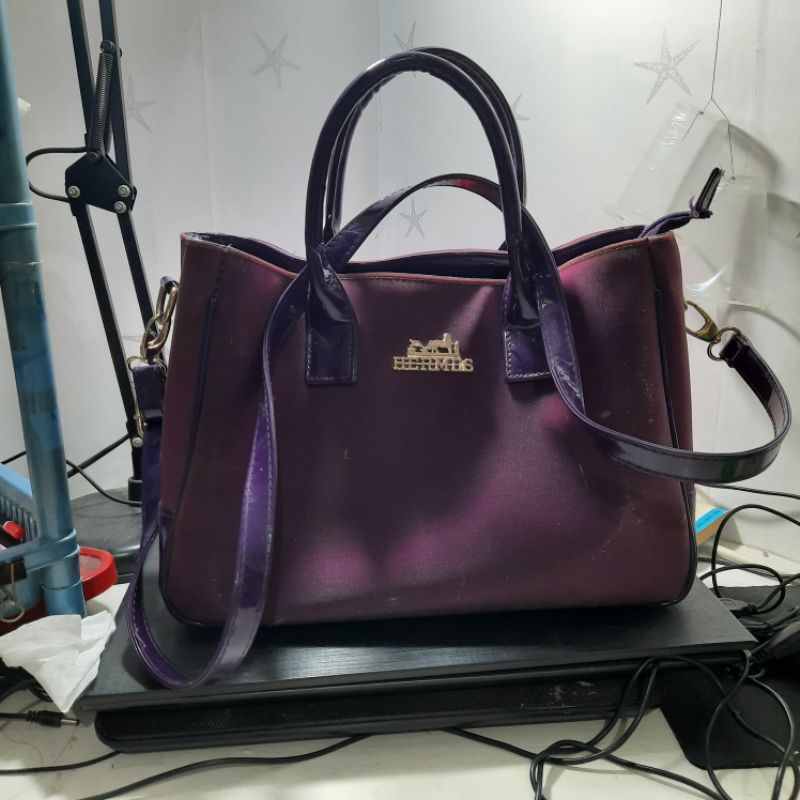 tas wanita besar sling bag selempang jinjing isi banyak tas batam murah preloved ungu
