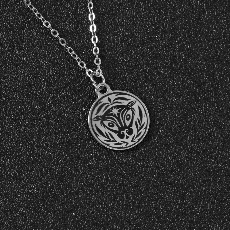 Fancyqube Kalung Rantai Dengan Liontin Koin Motif 12 Zodiak Untuk Wanita