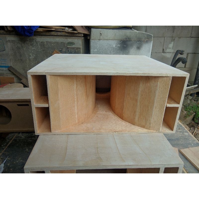 Box speaker 8 inch Horn