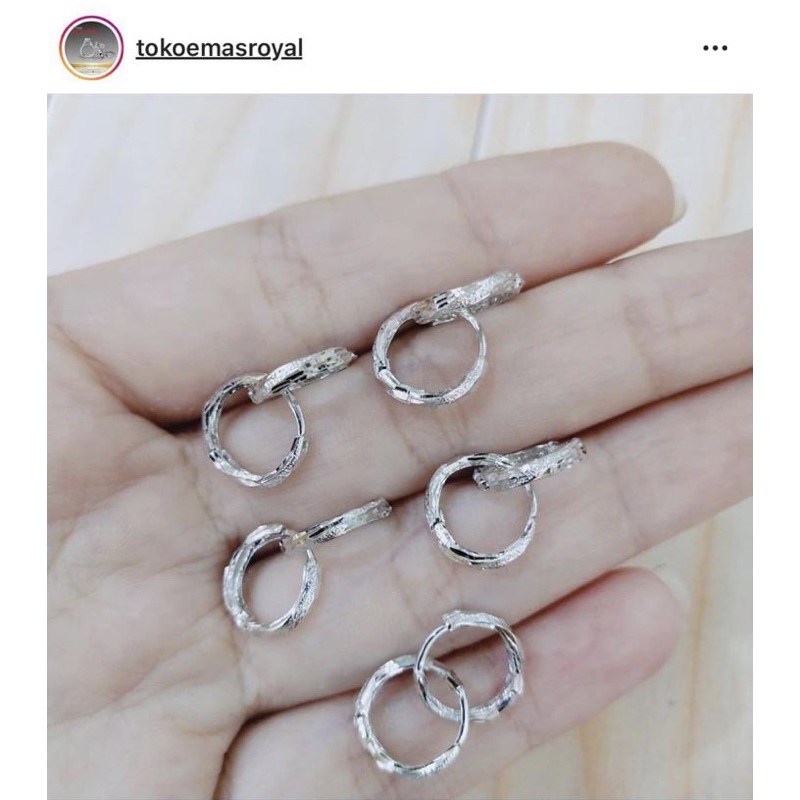 anting jepit ukir emas putih 375