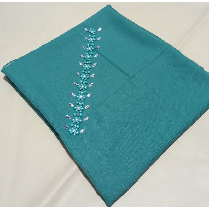 segiempat bella square payet mutiara permata/jilbab segiempat bella square bando payet/hijab bella-HIJAU WARDAH