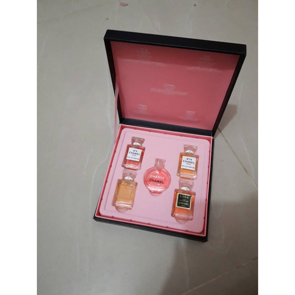 (Chat Owner ) Parfum Miniatur Chanel Gift Set Isi 5 pcs channel