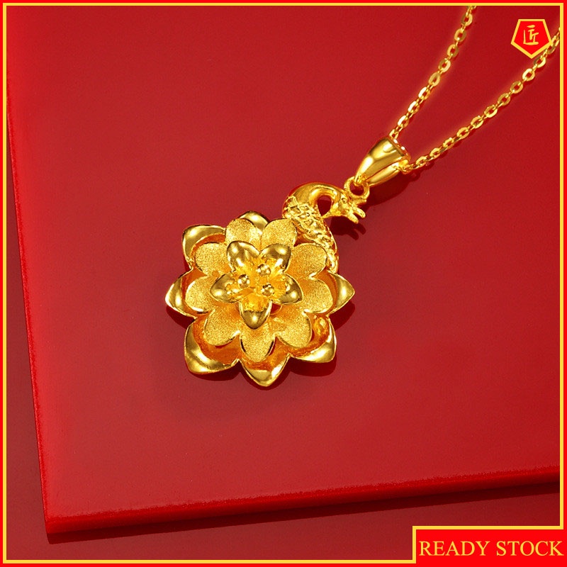 [Ready Stock]Fashion Gold-Plated Peacock Pendant Flower Necklace