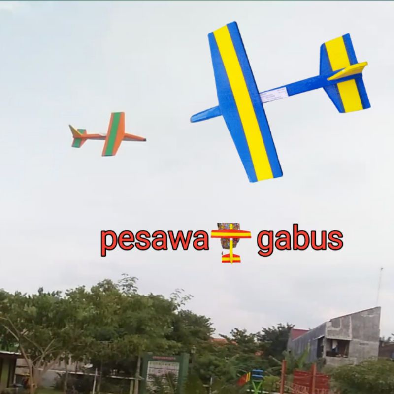 pesawat gabus mainan anak terbang/pesawat mainan terbang dari gabus/pesawat gabus terbang/Mainan ana