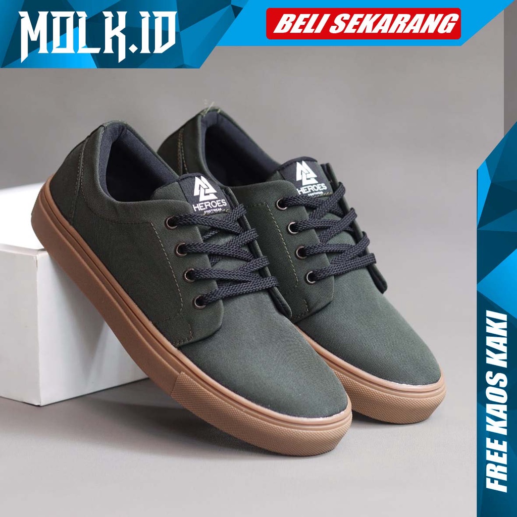 MOLK|Sepatu Sneakers Casual Pria Keren Kulit Pu Asli Original Distro Murah Kasual Santai Main Gaya