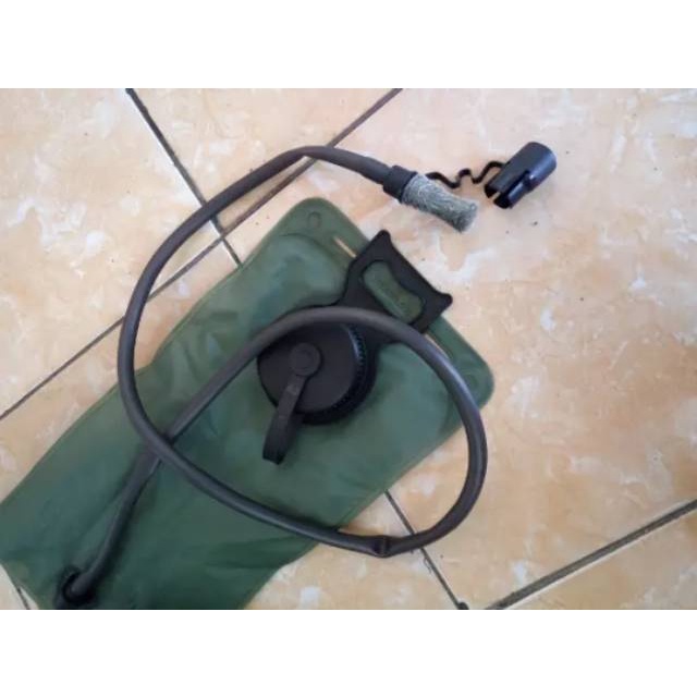 Water bladder 2.5L/ Kantong Air Asli Jatah TNI