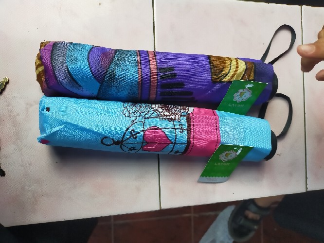 Payung Lipat Dua Dan Tiga Motif Cantik