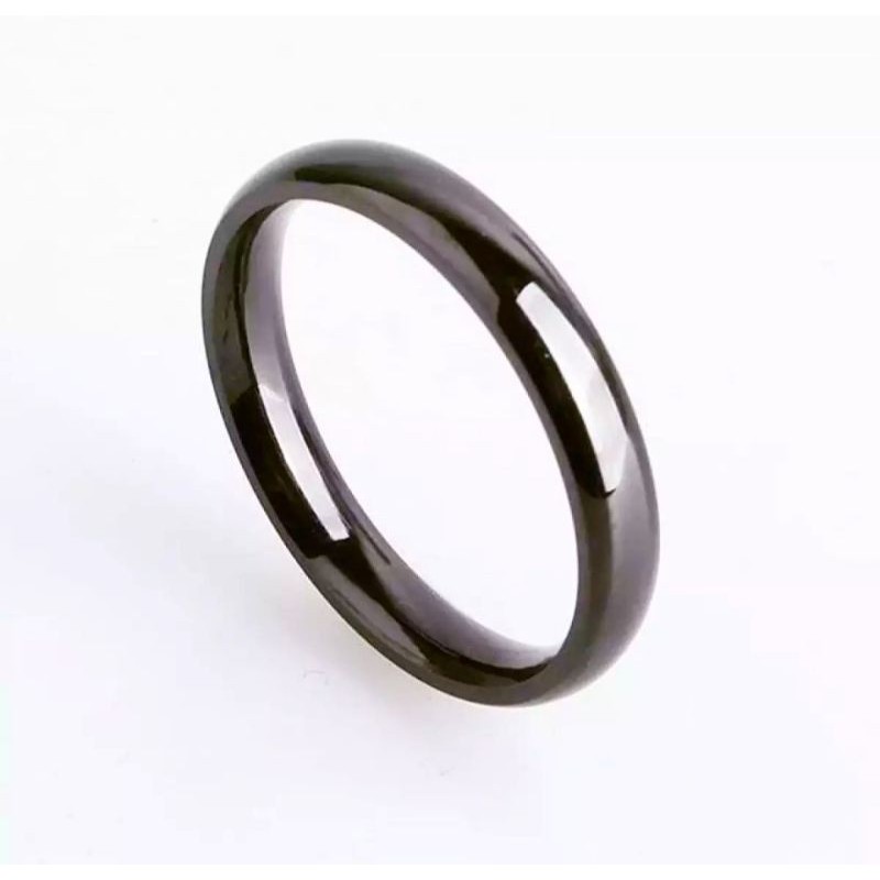 Cincin Oval Titanium Warna Hitam