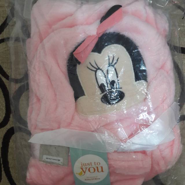 Selimut topi karakter CARTER'S Minnie