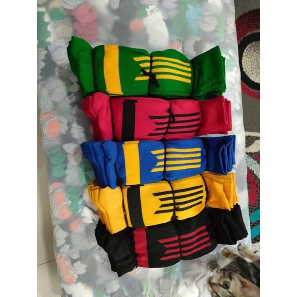 3 pasang kaos kaki BOLA putsal motif garis&quot; panjang selutut / bahan poliester lembut halus dan menyerap keringat