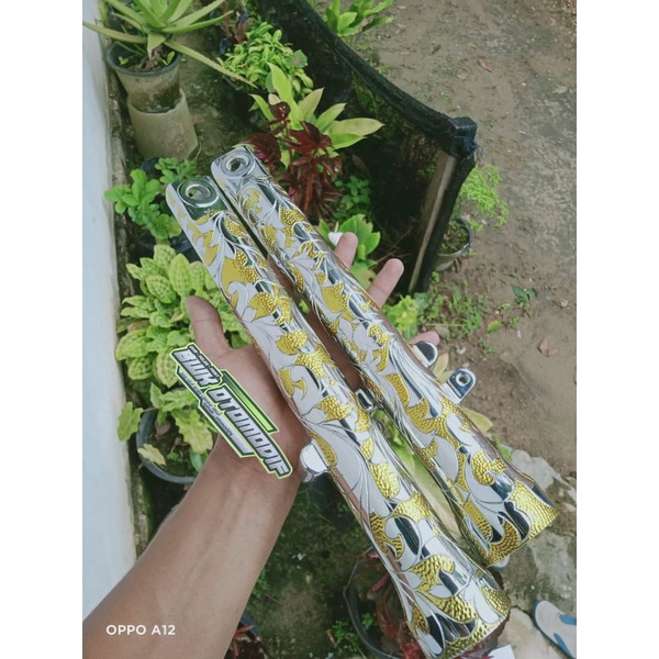 Bottom shock fu ukir candy