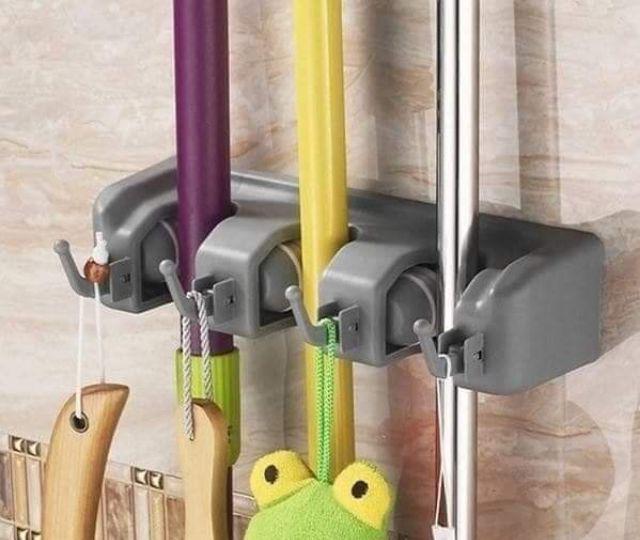 Gantungan Sapu Pel Sikat Kemoceng Praktis