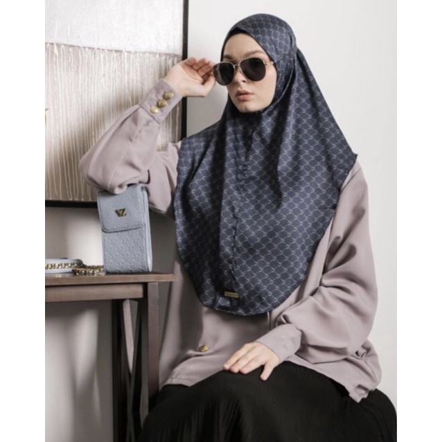MONOGRAM HIJAB VIVI ZUBEDI