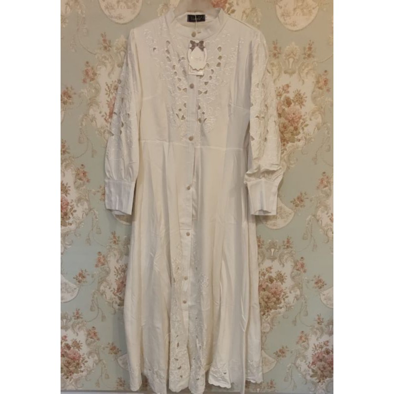 Dress Ko Moon Young Drakor its okay to not be okay