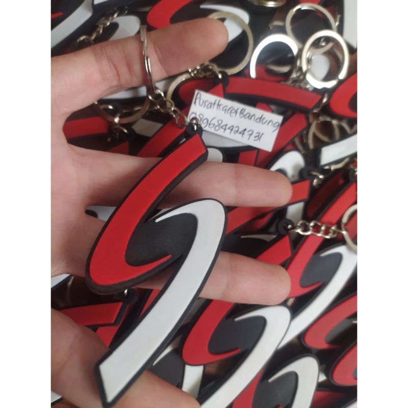 (PUSAT KARET)gantungan kunci karet custom key chain rubber Label patch emblem gelang karet