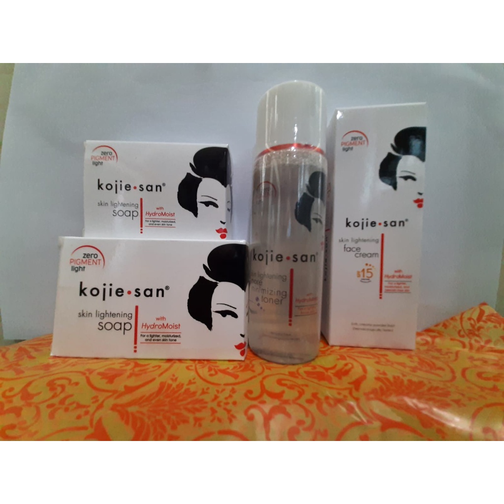 Kojie San Skin Lightening With HydroMoist