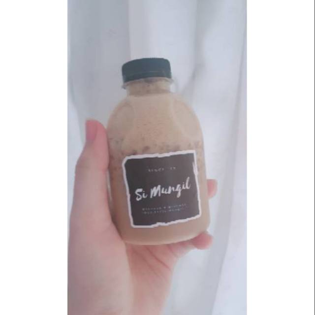 

Minuman Kopi Gurih Blue Lime Tea Milk Tea Boba Bubble Tea Botol