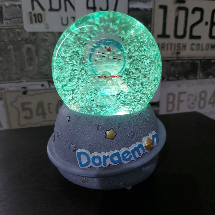 MUSIK-KOTAK- KOTAK BOLA MUSIK SALJU DORAEMON | PAJANGAN MUSIK SNOWBALL DORAEMON -KOTAK-MUSIK.