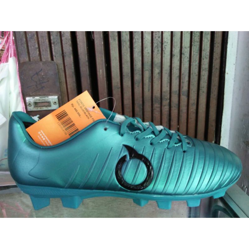 SEPATU SEPAK BOLA ORTUSEIGHT FORTE VANTAGE FG