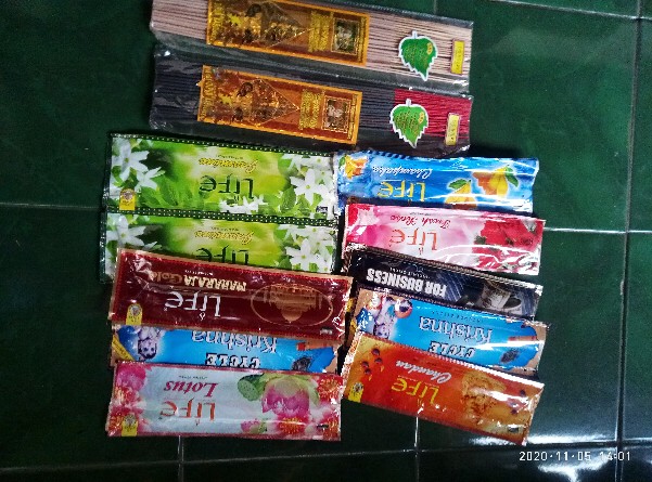 Dupa Hio Cendana Chandan Renteng Isi 35 Batang By Darshan Life India