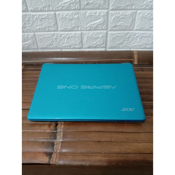 notebook acer aspire one biru second 11 inci