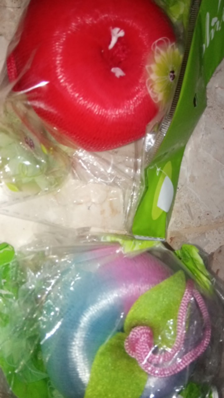 Spon Mandi Apel Warna