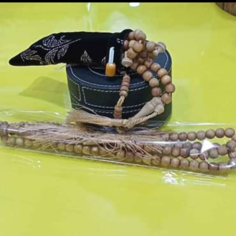 TASBIH KAYU CENDANA (99bj)