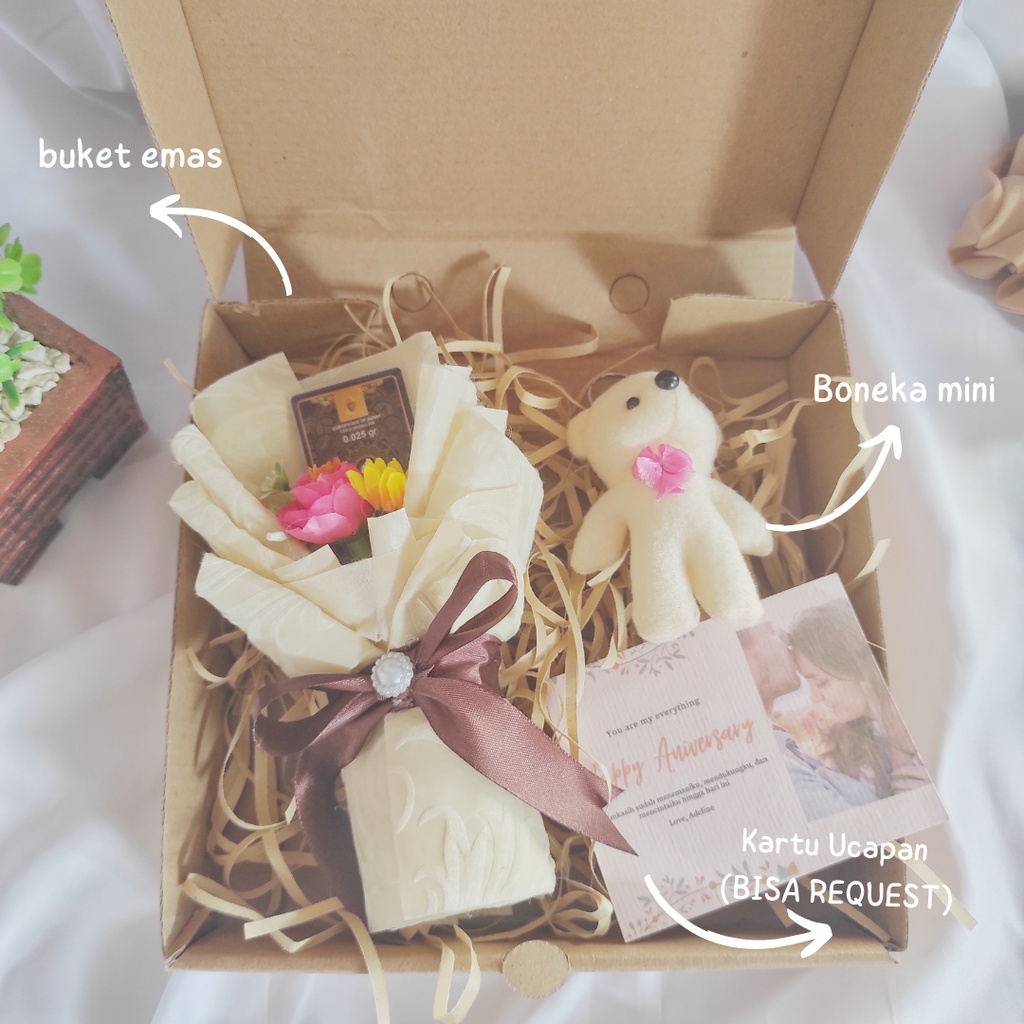 Buket Emas Bouquet Bunga  Mini Gold Ulang Tahun Wisuda Ultah Ibu Cewek