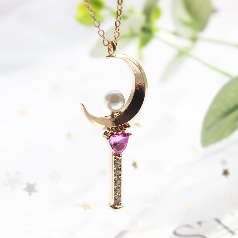 Kalung Rantai Dengan Liontin Anime Sailor Moon Untuk Wanita