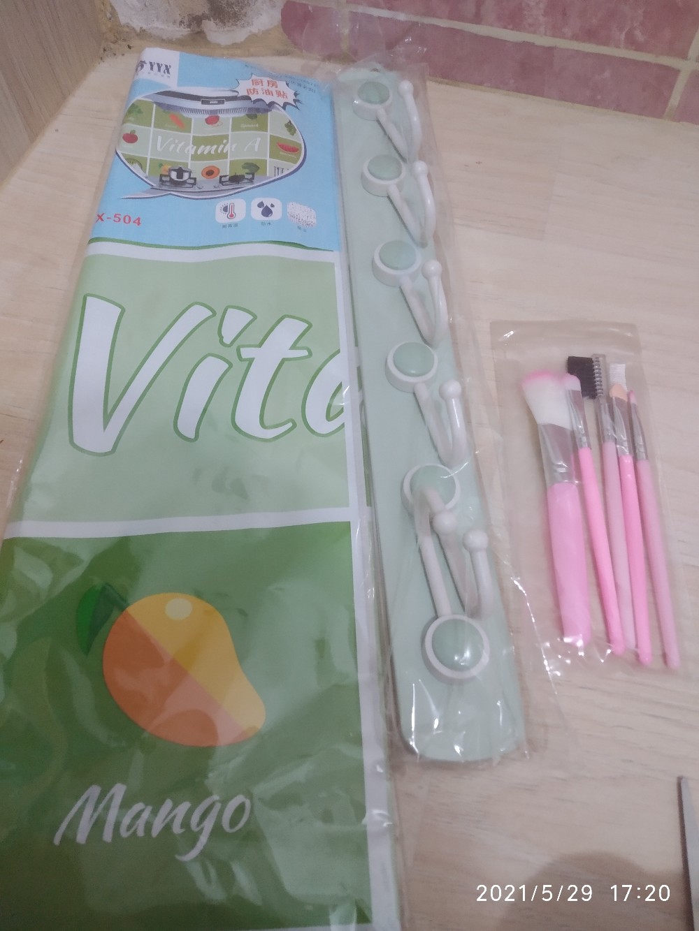 Stiker Dinding Dapur Stiker Anti Minyak Bahan Aluminium Foil