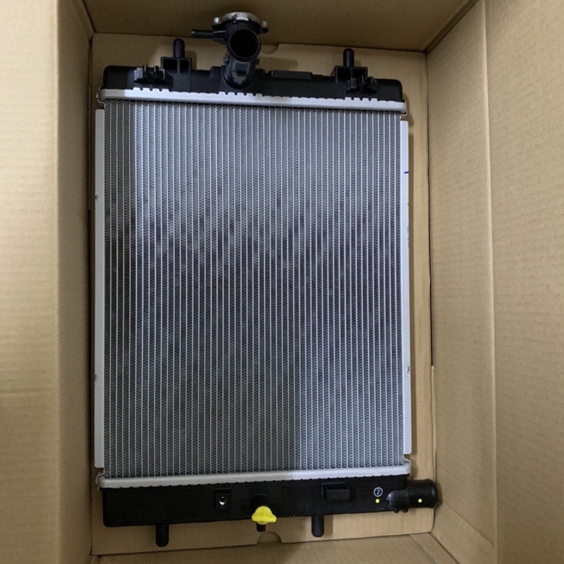 Radiator Assy Sigra 1.2 &amp; Calya 1.2 M/T Manual Transmission PN : 16400-BZ740-001
